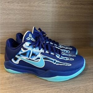 Blue Skeleton Graphic Sneakers